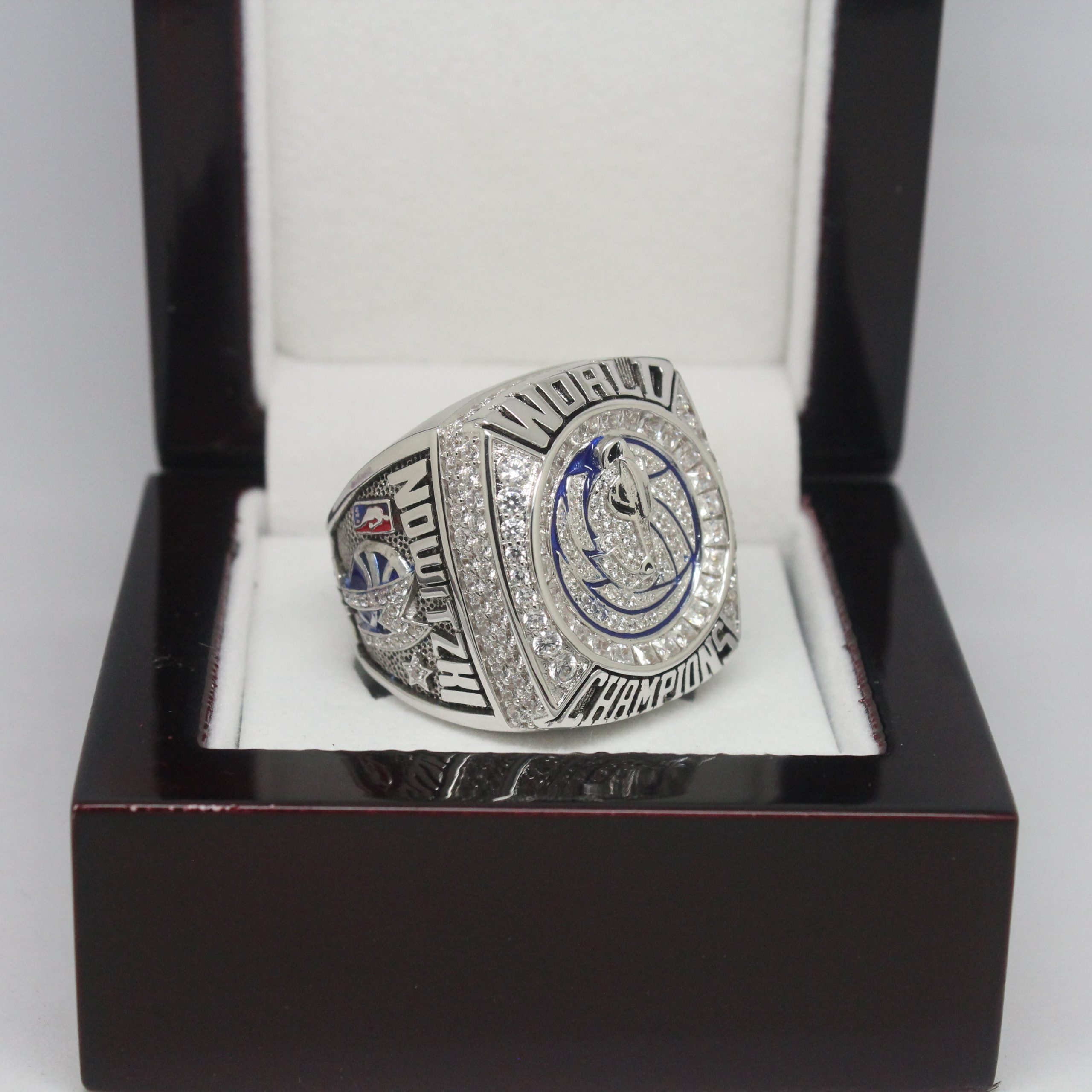 2011 Dallas Mavericks Replica Ultra Ring – HYPERINGS